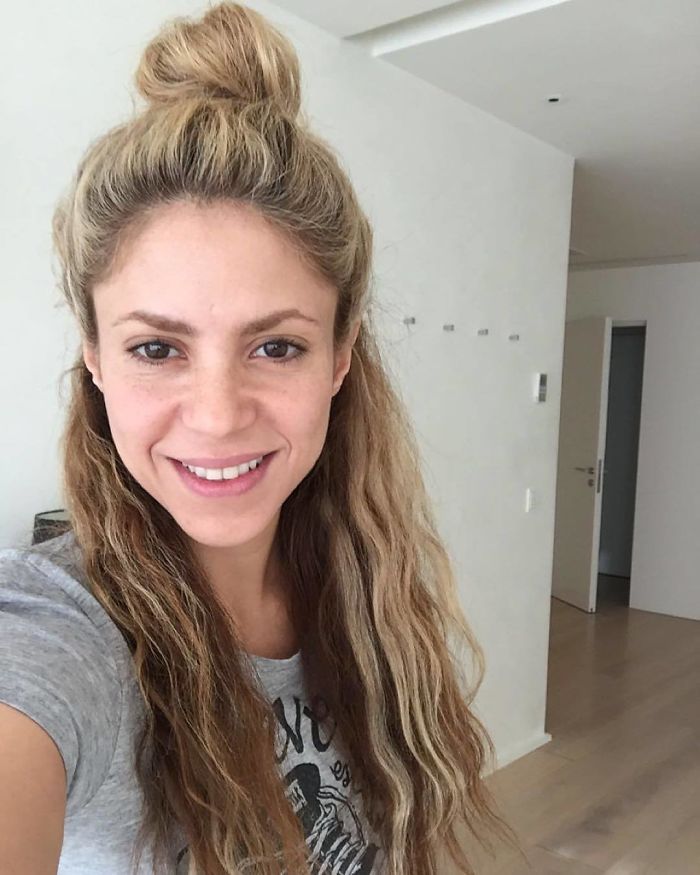 SHAKIRA