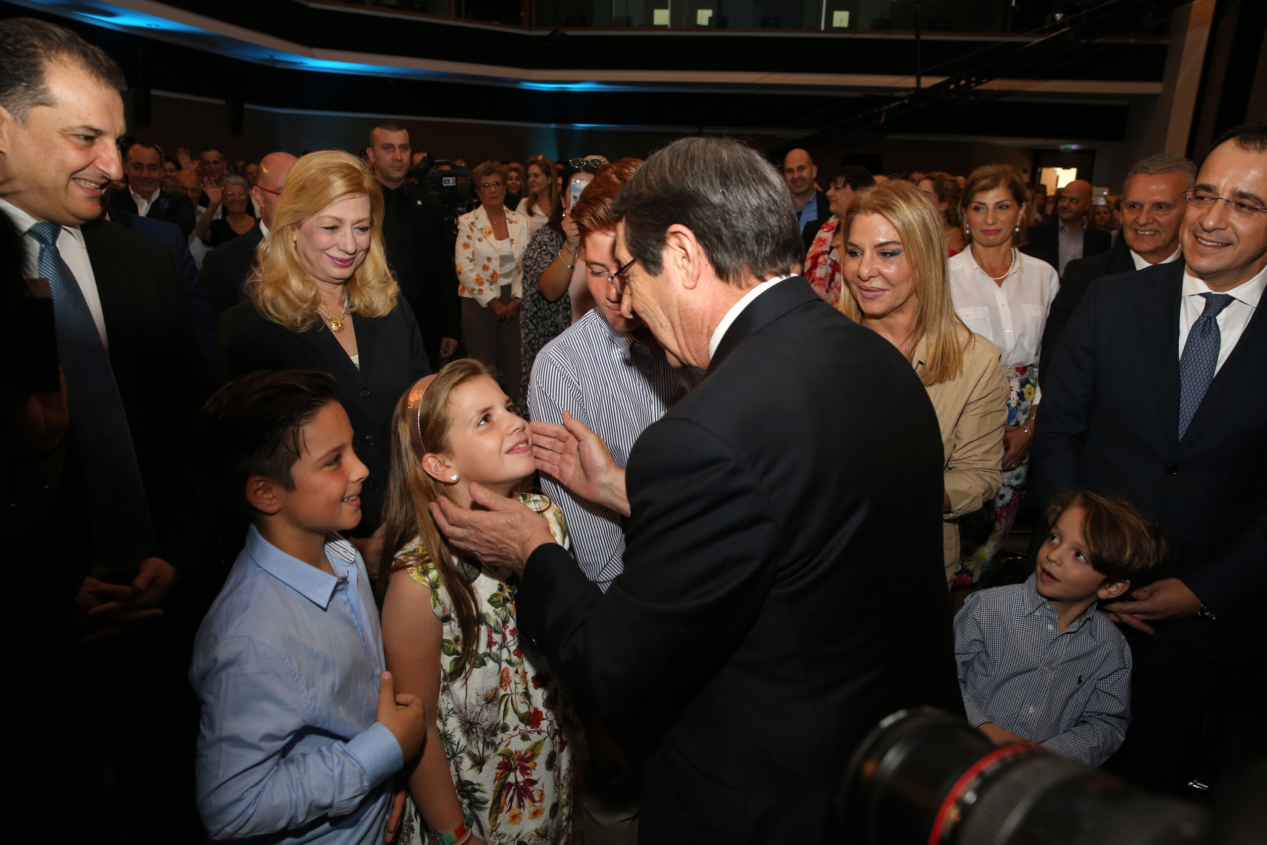 &Alpha;&Nu;&Alpha;&Sigma;&Tau;&Alpha;&Sigma;&Iota;&Alpha;&Delta;&Eta;&Sigma;