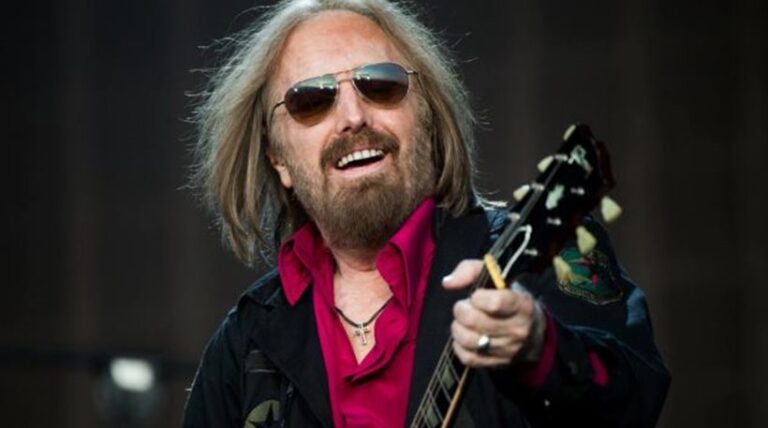 «Έφυγε» ο βετεράνος της ροκ εντ ρολ Tom Petty