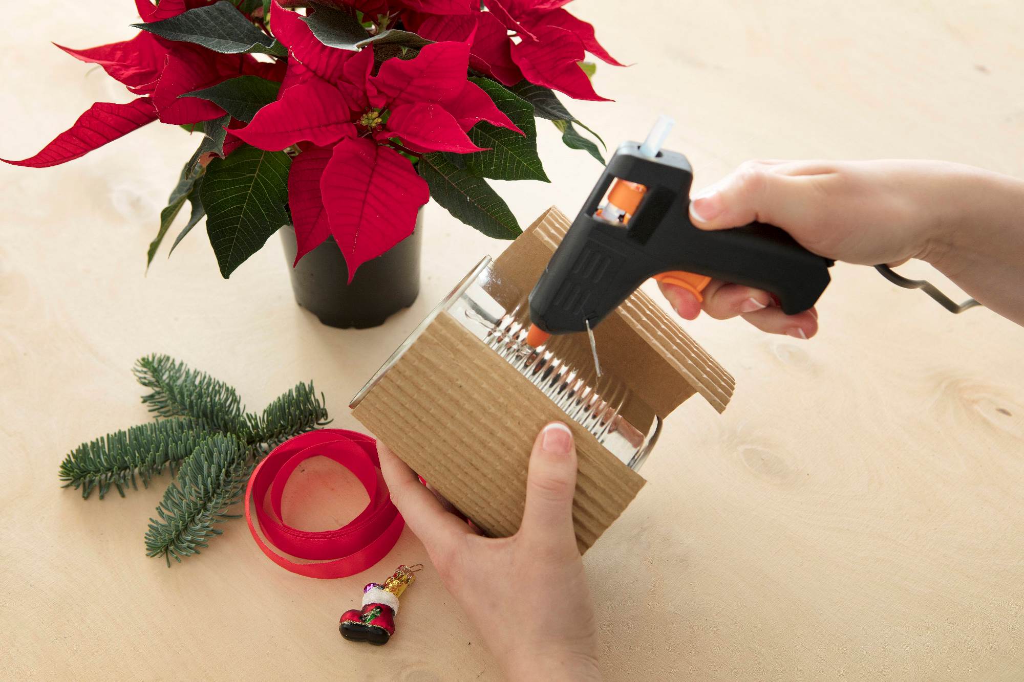 &Delta;&Omega;&Rho;&Omicron;