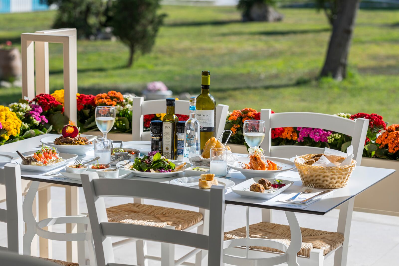 &Lambda;&Omicron;&Upsilon;&Eta;&Sigma;