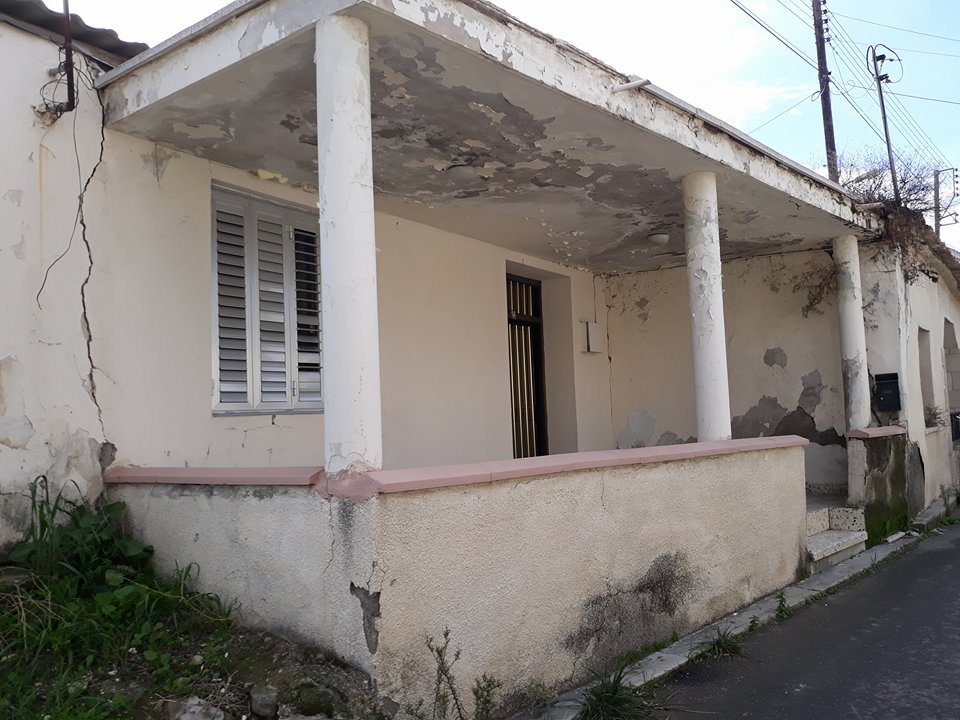 ΞΕΝΙΑ ΑΝΔΡΕΟΥ