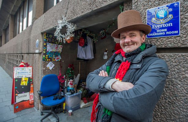 &Alpha;&Sigma;&Tau;&Epsilon;&Gamma;&Omicron;&Sigma; &Lambda;&Iota;&Beta;&Epsilon;&Rho;&Pi;&Omicron;&Upsilon;&Lambda;