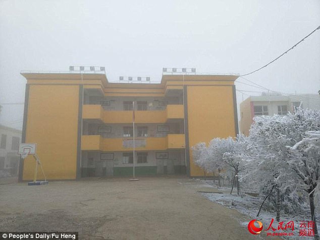 &Kappa;&Iota;&Nu;&Alpha; &Mu;&Iota;&Kappa;&Rho;&Omicron;&Sigma;