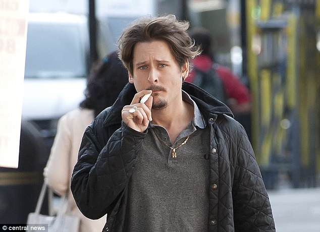 &Omicron;&Upsilon;&Rho;&Alpha;&Nu;&Iota;&Alpha; &Lambda;&Alpha;&Mu;&Pi;&Rho;&Omicron;&Upsilon;