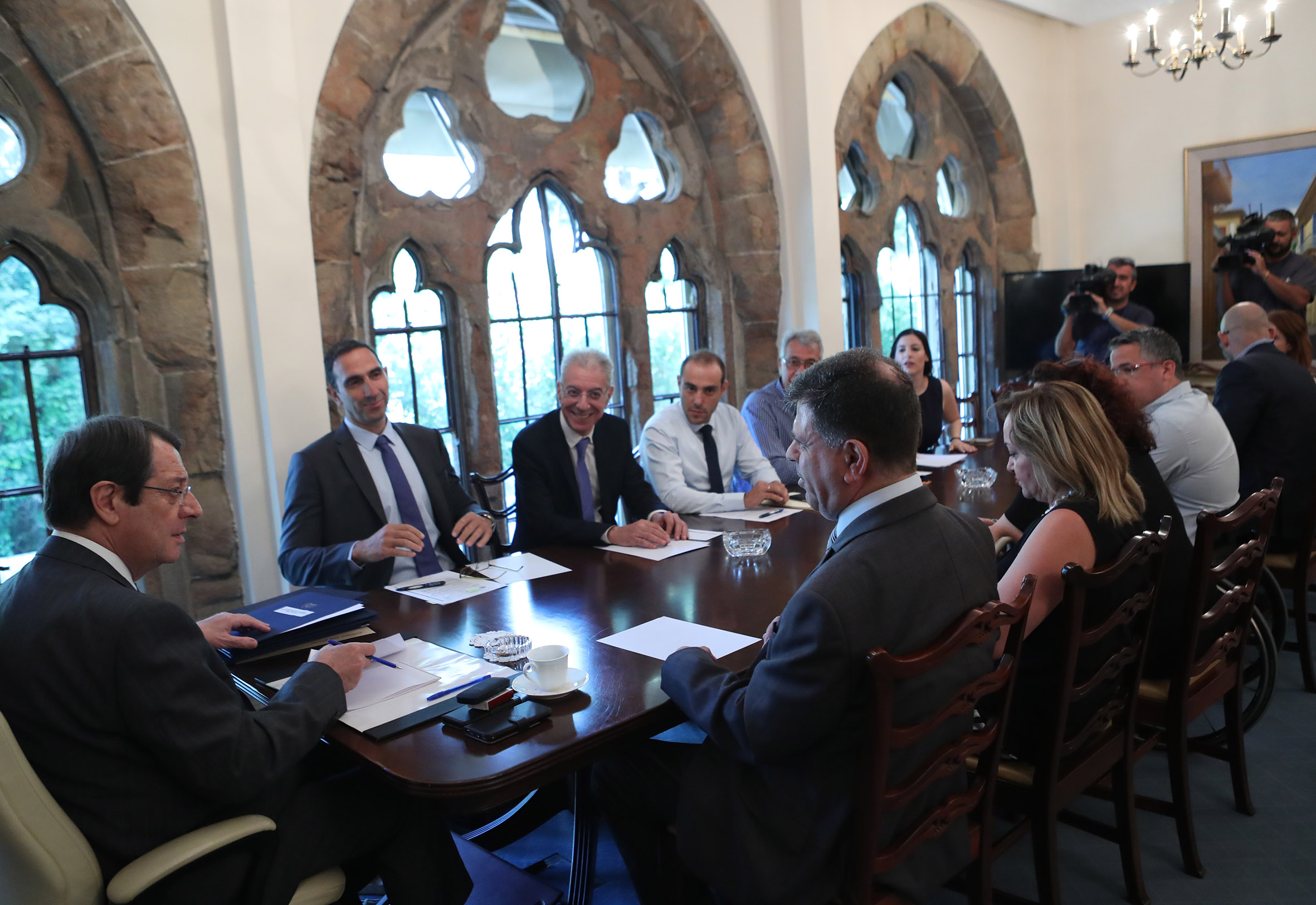 &Alpha;&Nu;&Alpha;&Sigma;&Tau;&Alpha;&Sigma;&Iota;&Alpha;&Delta;&Eta;&Sigma;-&Alpha;&Sigma;&Theta;&Epsilon;&Nu;&Epsilon;&Iota;&Sigma;