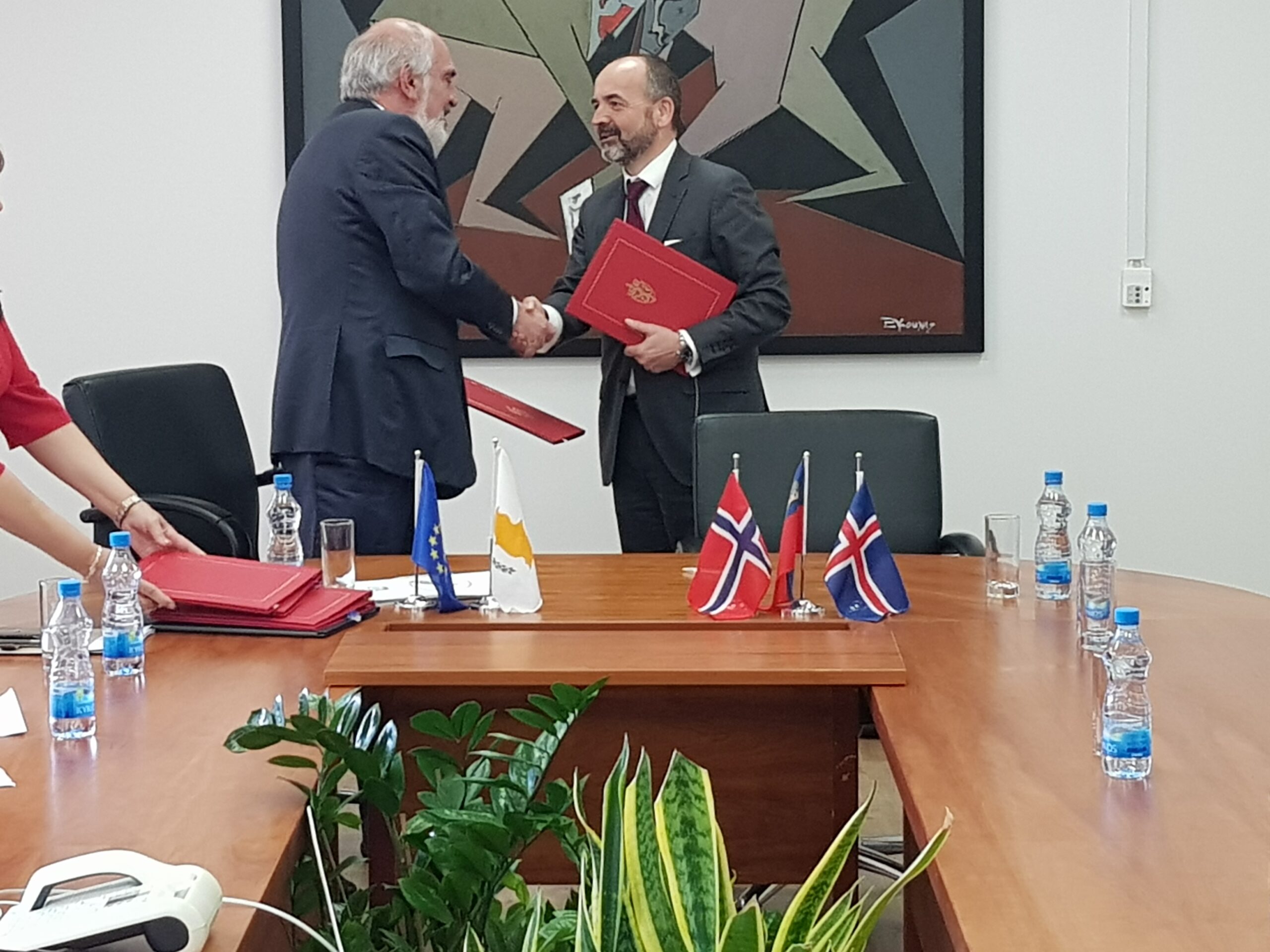 &Mu;&Nu;&Eta;&Mu;&Omicron;&Nu;&Iota;&Omicron; &Upsilon;&Pi;&Omicron;&Iota;&Kappa;