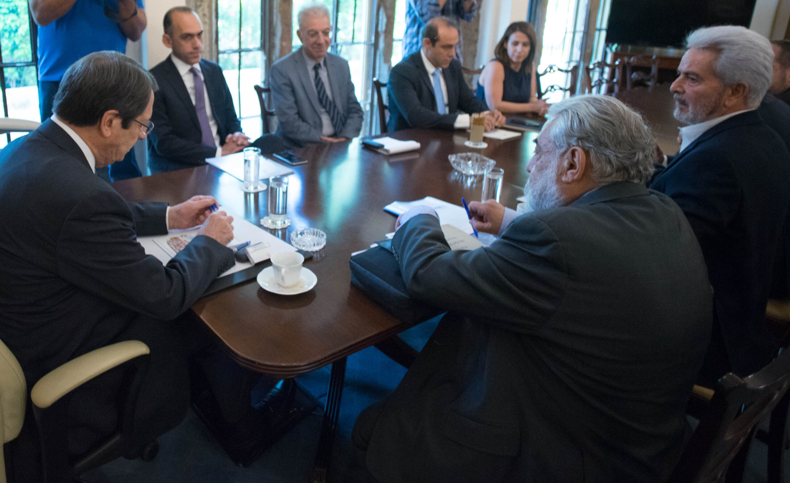 &Sigma;&Upsilon;&Nu;&Delta;&Epsilon;&Sigma;&Mu;&Omicron;&Sigma; &Delta;&Alpha;&Nu;&Epsilon;&Iota;&Omicron;&Lambda;&Eta;&Pi;&Tau;&Omega;&Nu;