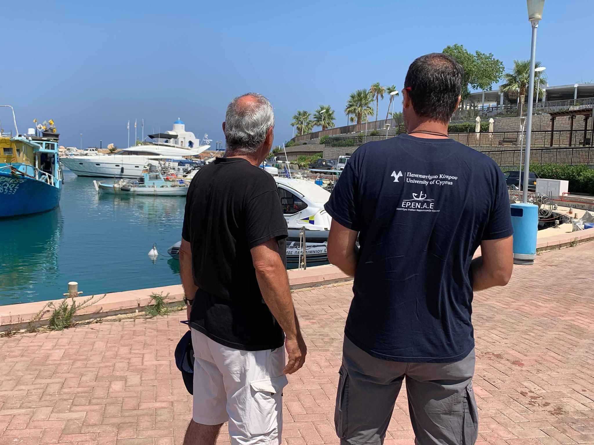 δύτες που βρήκαν το αρχαίο ναυάγιο στον Πρωταρά