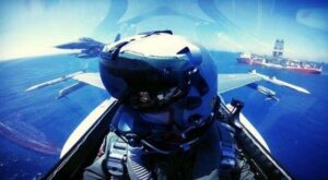 Τουρκικά μαχητικά F-16 πέταξαν πάνω από το Yavuz (ΦΩΤΟ)