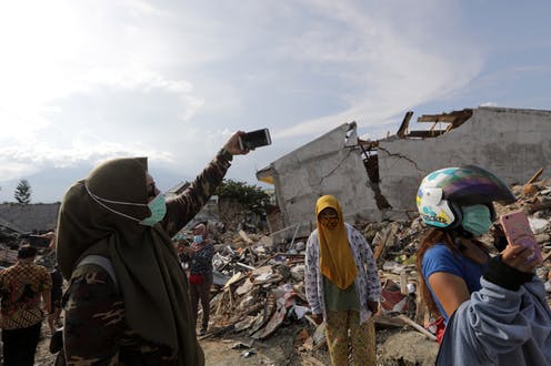 DISASTER SELFIE