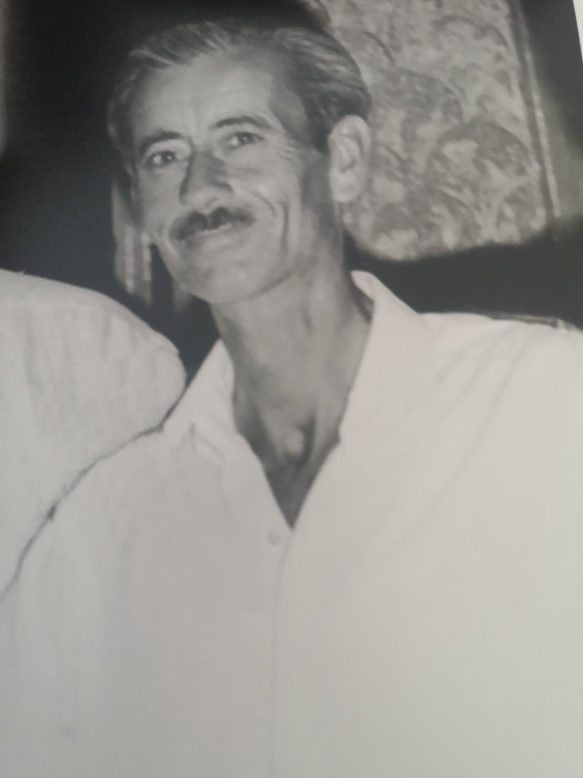 &Sigma;&Omicron;&Lambda;&Omega;&Mu;&Omicron;&Upsilon;