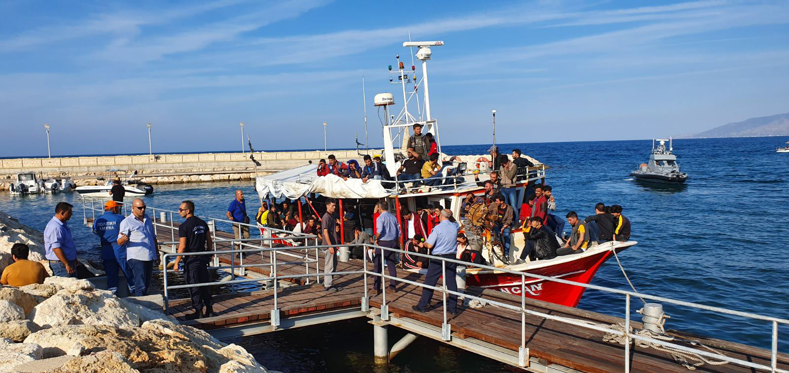 ΒΑΡΚΑ ΜΕΤΑΝΑΣΤΕΣ