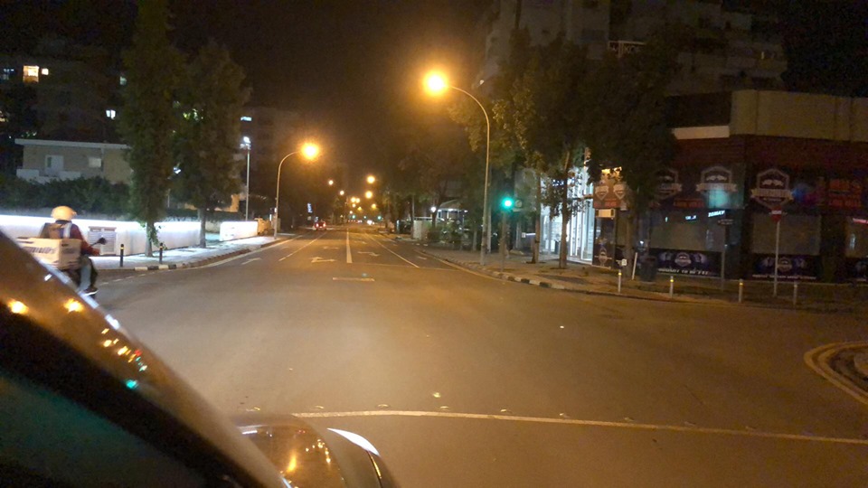 &Alpha;&Delta;&Epsilon;&Iota;&Omicron;&Iota; &Delta;&Rho;&Omicron;&Mu;&Omicron;&Iota;