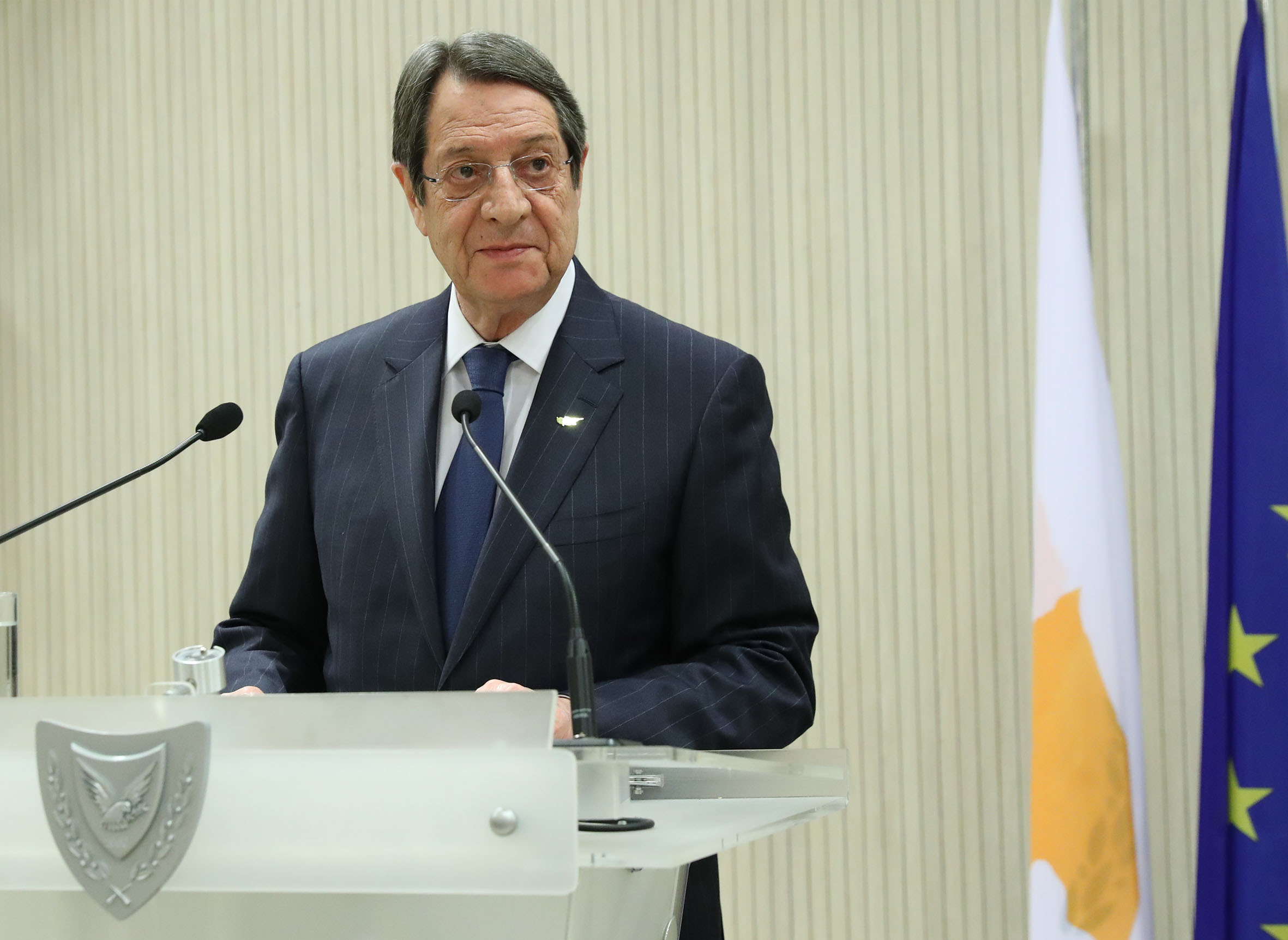  &Nu;ί&kappa;&omicron;&sigmaf; &Alpha;&nu;&alpha;&sigma;&tau;&alpha;&sigma;&iota;ά&delta;&eta;&sigmaf;