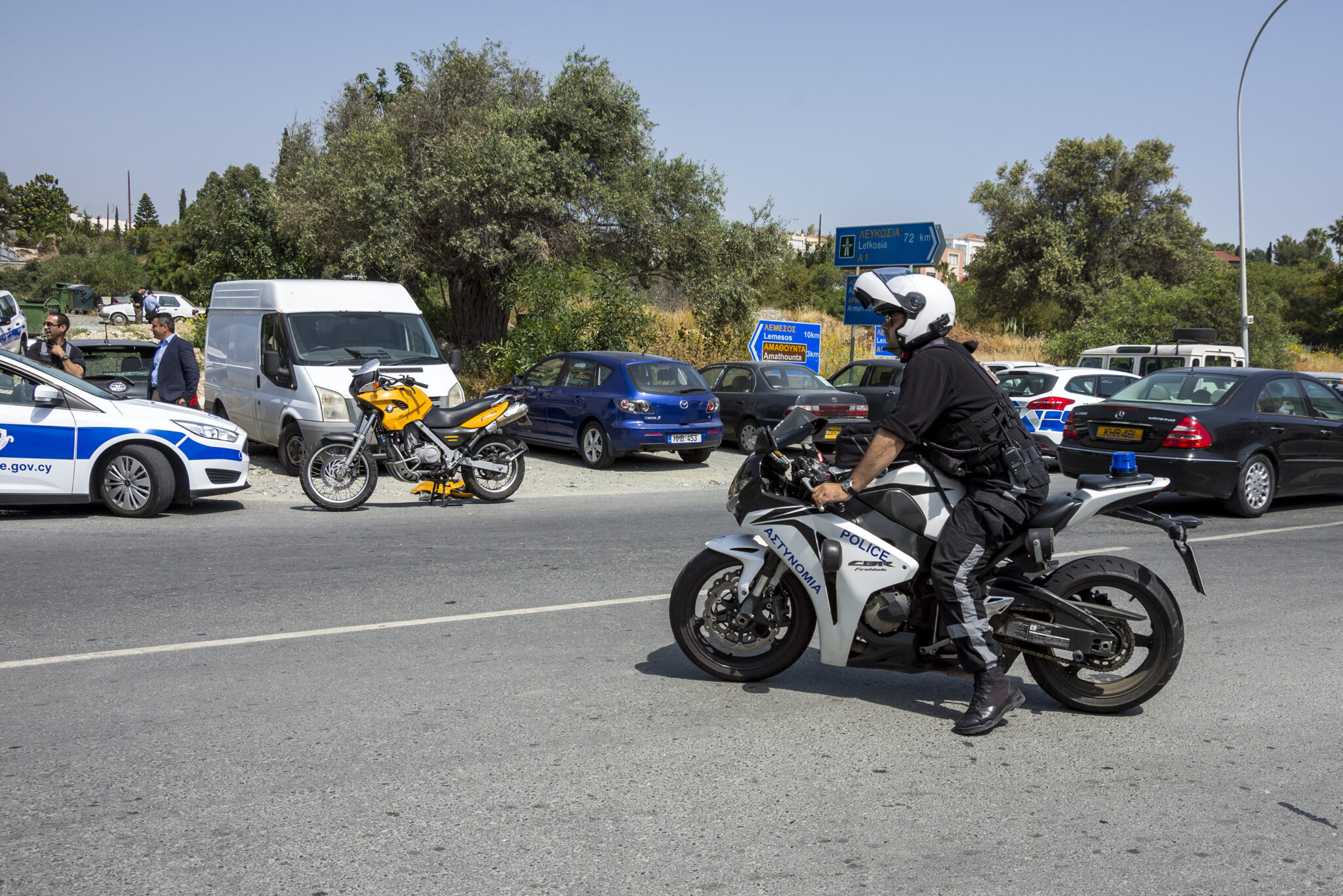 Χειροπέδες σε 20χρονο για τις απειλές εναντίον 40χρονου