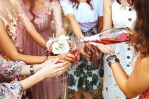 Δέκα τα κρούσματα από την αλυσίδα του hens party στον Πρωταρά