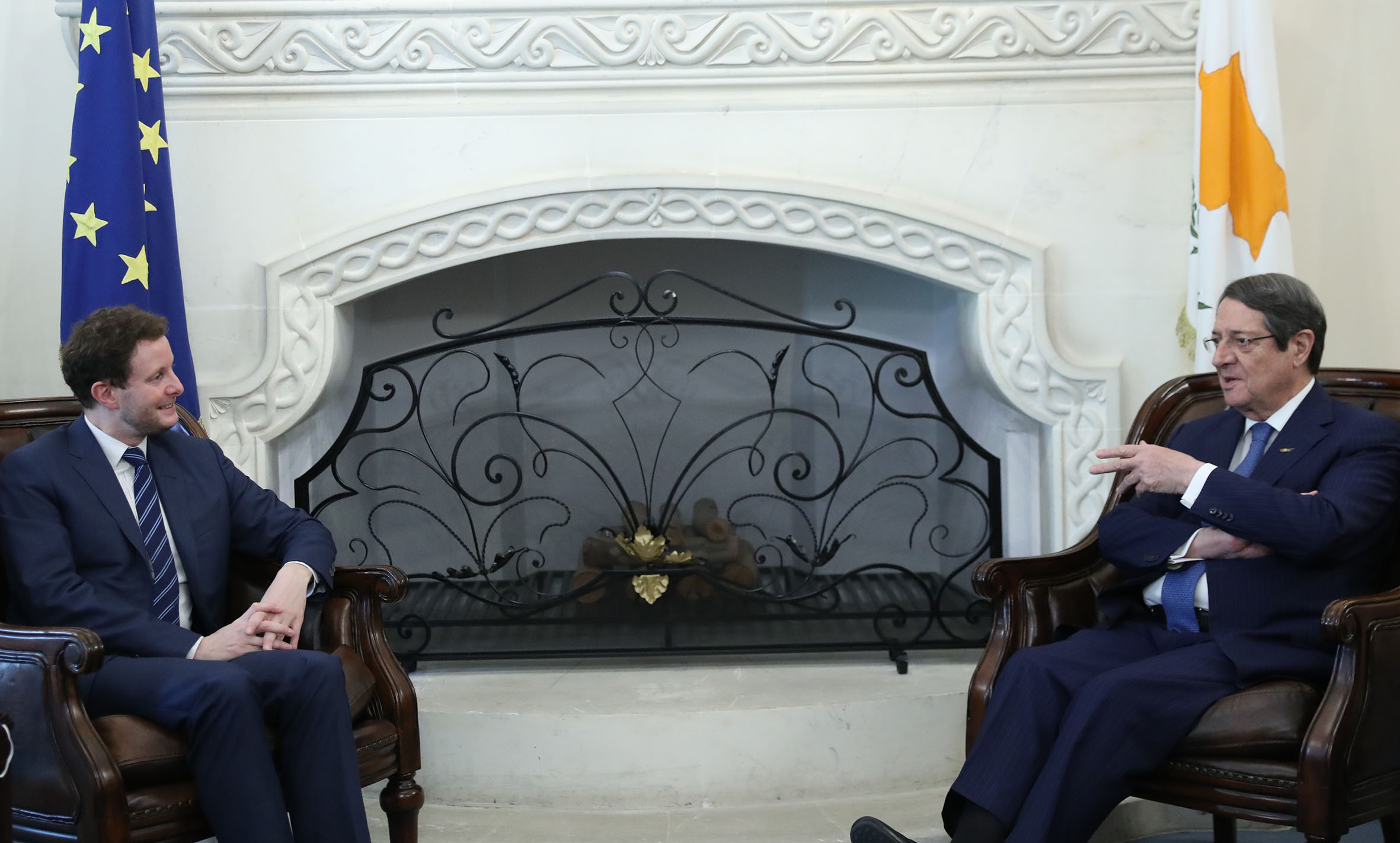 &lambda;&lambda;&lambda;&lambda;