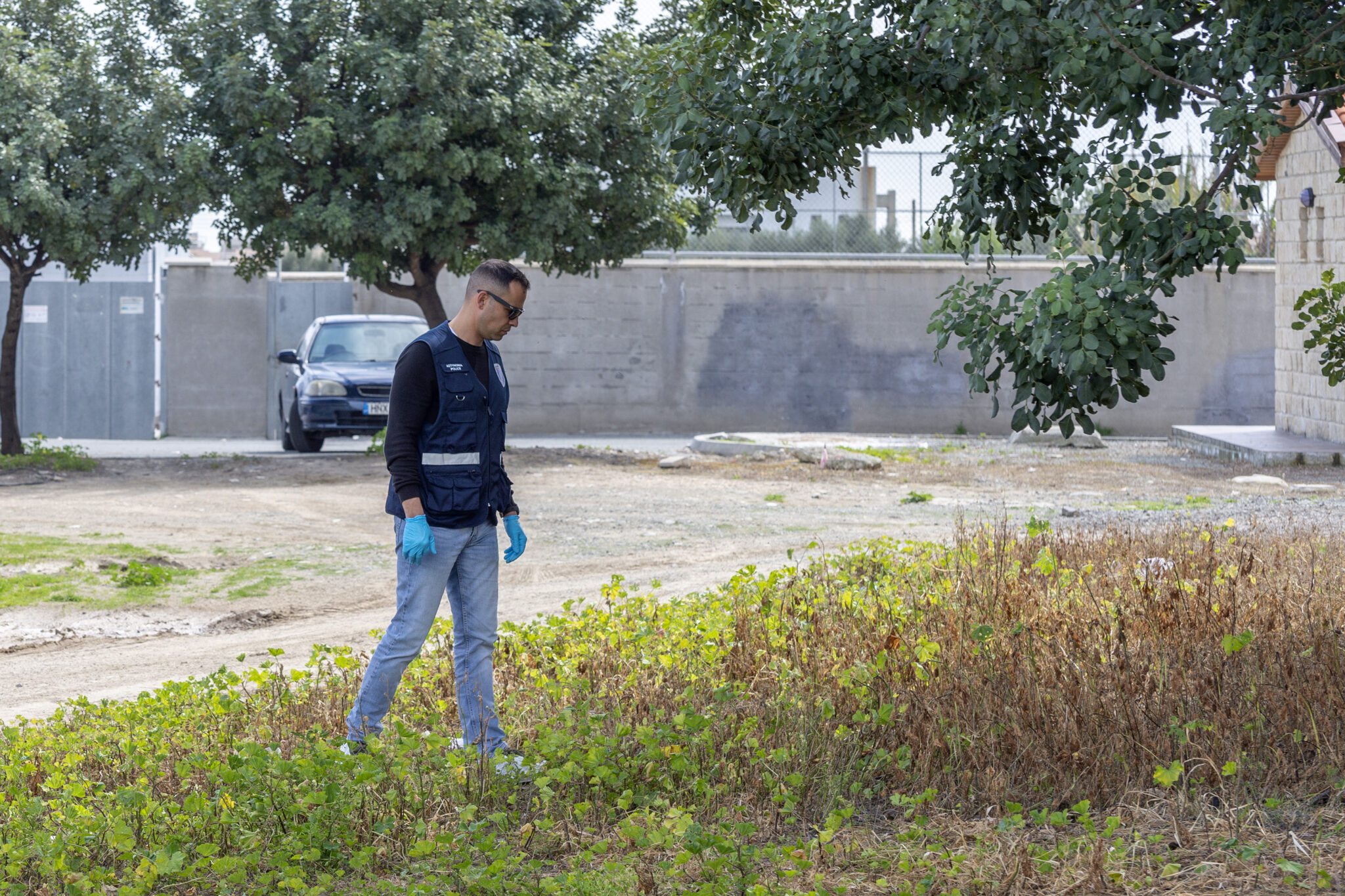 Υπό φρούρηση οικία στην Πάφο μετά από απόπειρα εμπρησμού οχήματος