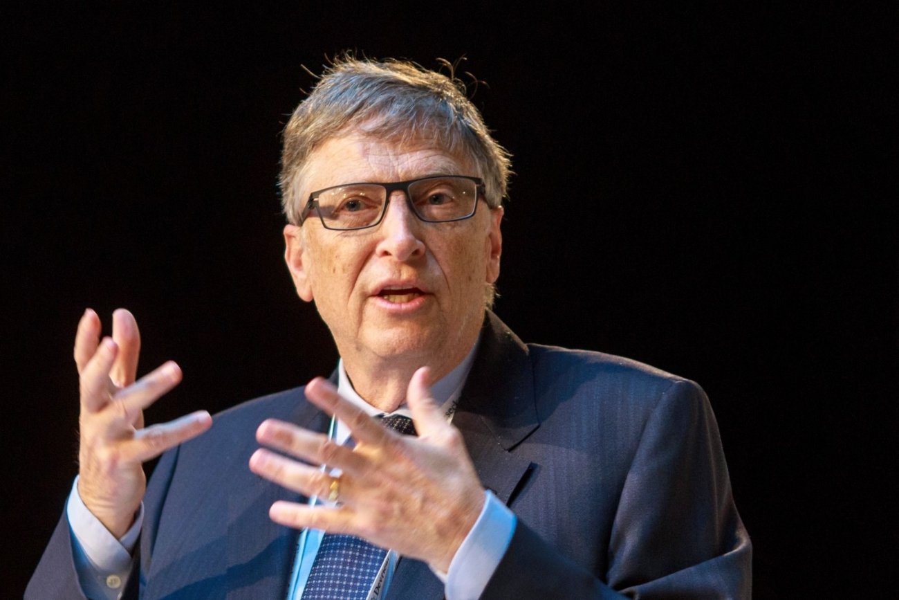 Bill Gates: Ανησυχώ για τις θεωρίες συνωμοσίας σχετικά με την πανδημία