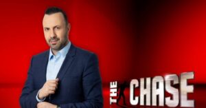 "The Chase Celebrity": Ο Τάσος Τρύφωνος υποδέχεται τέσσερις νέους παίκτες