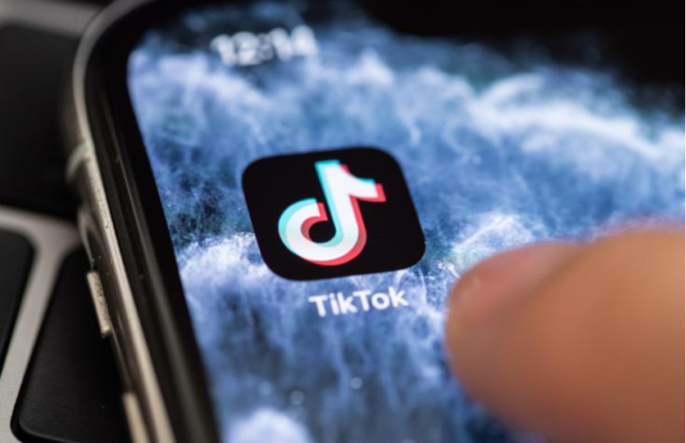 Ανήλικος ανέβασε βίντεο στο Tik Tok και "σήκωσε στο πόδι" την Αστυνομία