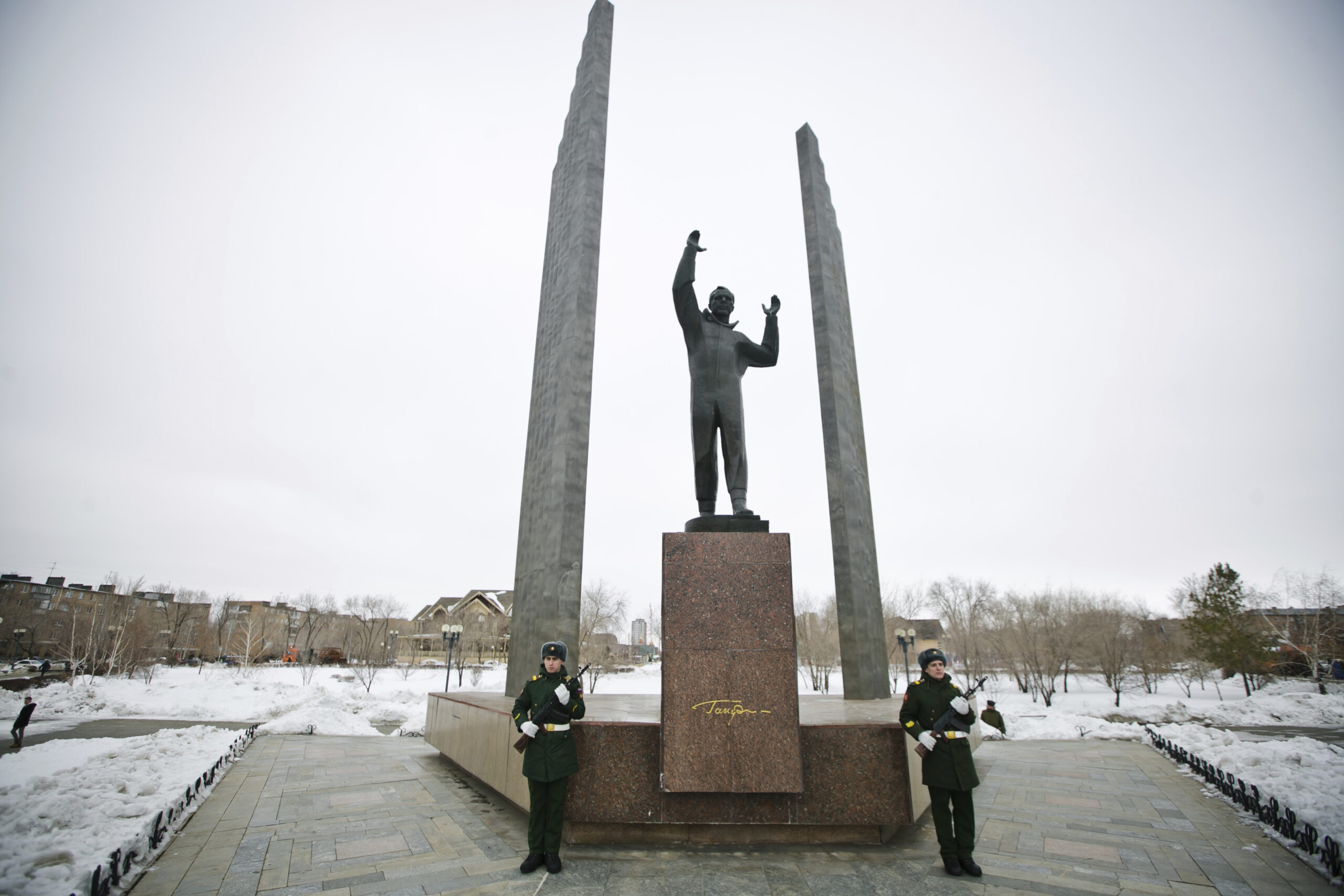 &Gamma;&Iota;&Omicron;&Upsilon;&Rho;&Iota;