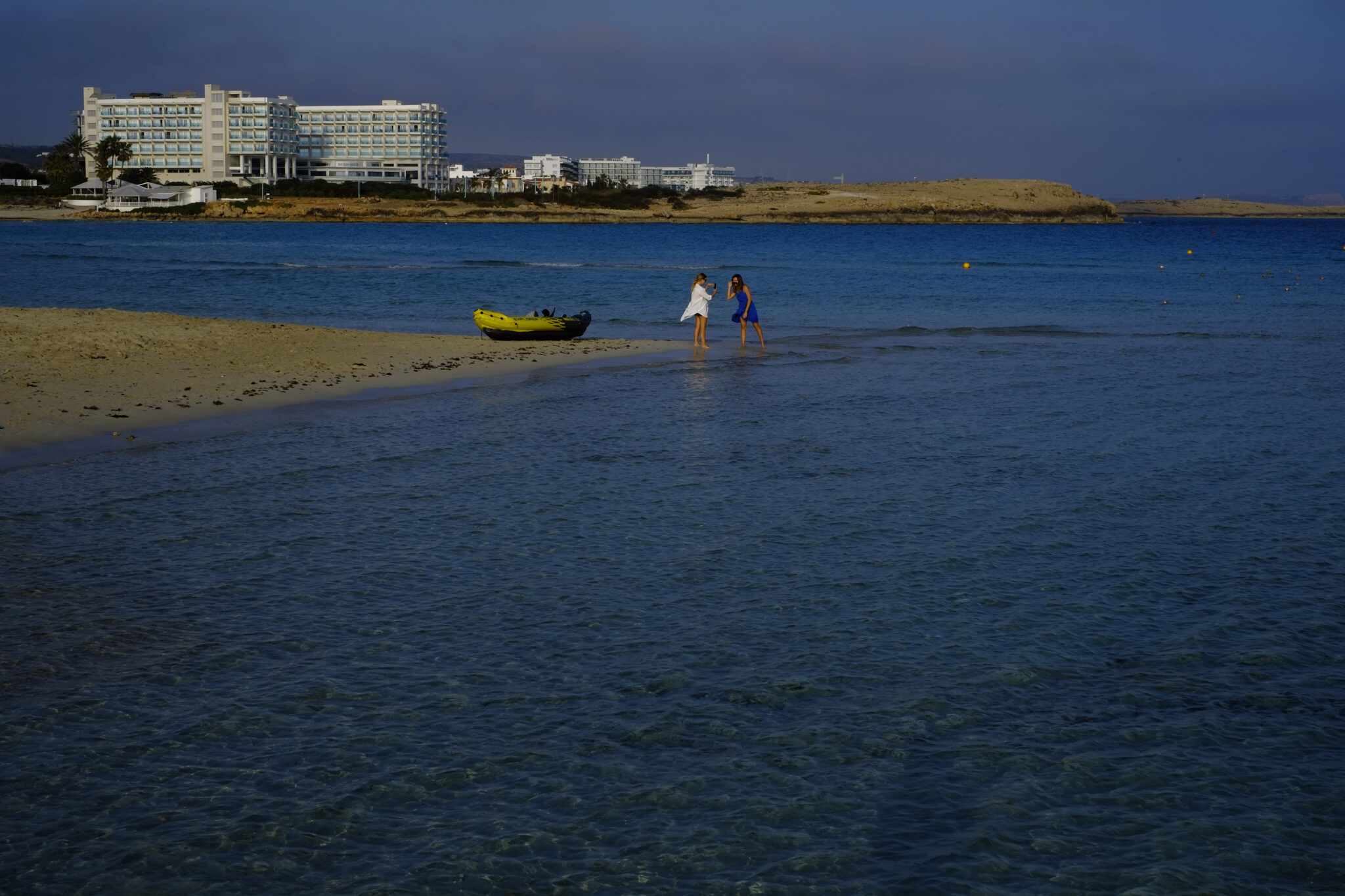 Σκόνη, ανυπόφορη ζέστη και συννεφιά τις επόμενες ημέρες