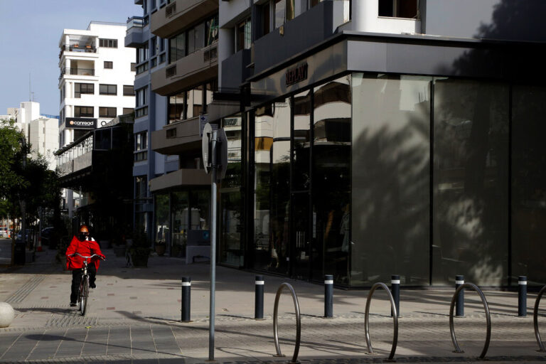 Αισιόδοξα στοιχεία μετά από μήνες: Μειώθηκαν 60-70% τα κρούσματα μετά το Πάσχα