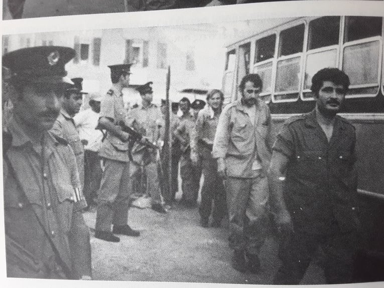 &Alpha;&Iota;&Chi;&Mu;&Alpha;&Lambda;&Omega;&Tau;&Omicron;&Iota; &Pi;&Omicron;&Lambda;&Epsilon;&Mu;&Omicron;&Upsilon;