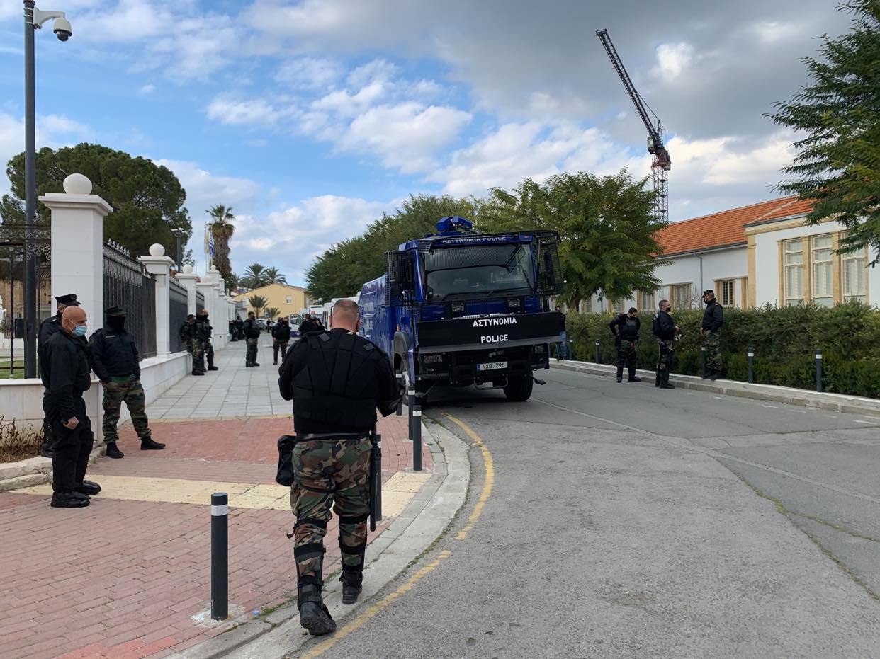 Ανδρέου για διώξεις αστυνομικών λόγω υπέρμετρης βίας: Σεβαστό κάθε πόρισμα