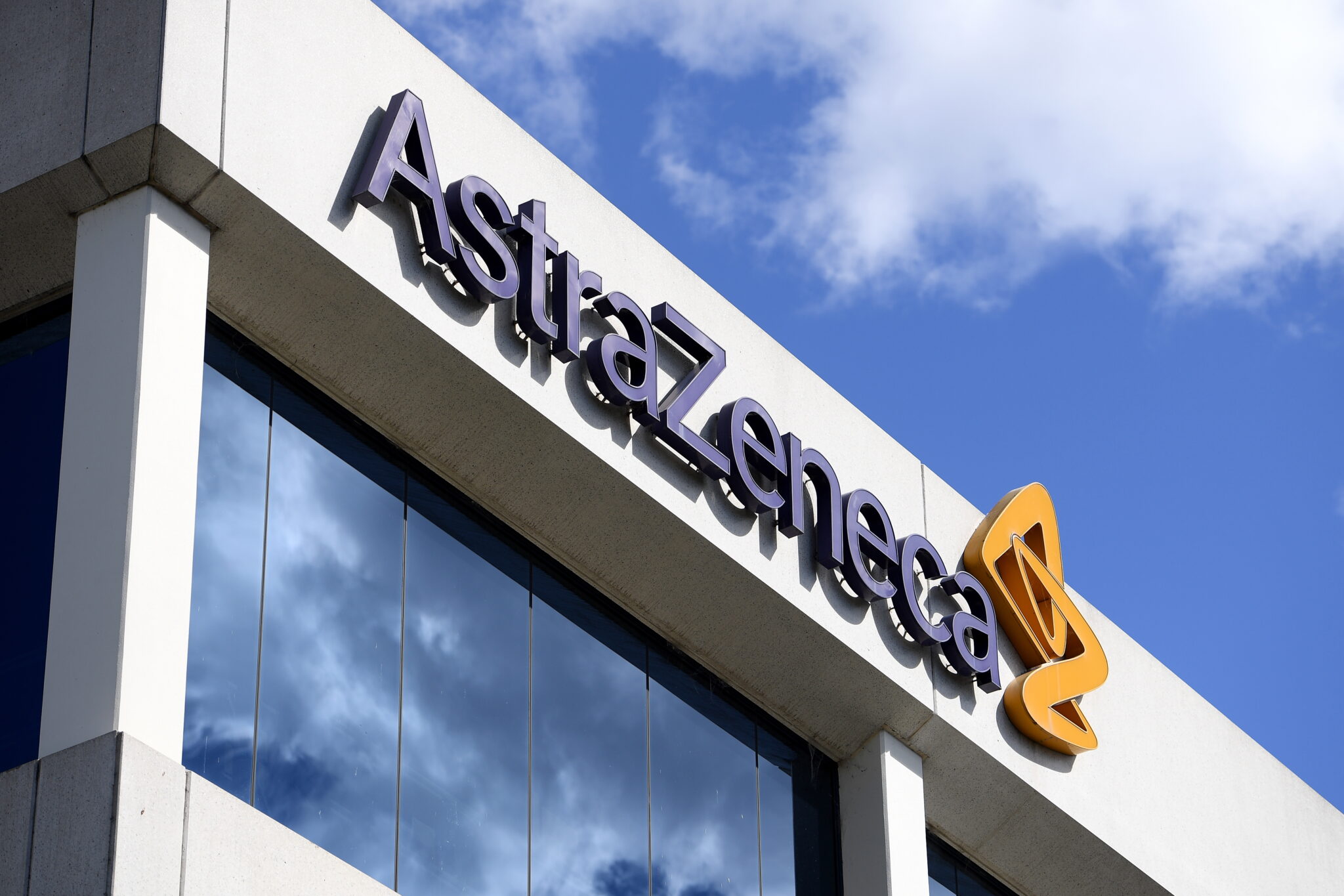 Τέλος η δικαστική διαμάχη AstraZeneca-Κομισιόν