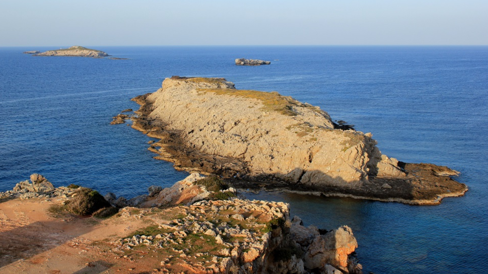 Η "Γαλάζια Πατρίδα": Ναυτική βάση κατασκευάζουν οι Τούρκοι στο Ριζοκάρπασο