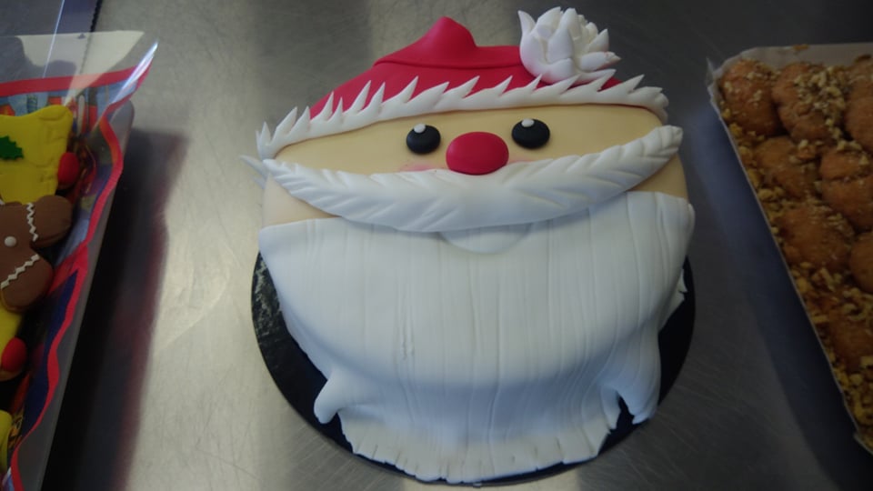 CHRISTMAS CAKE