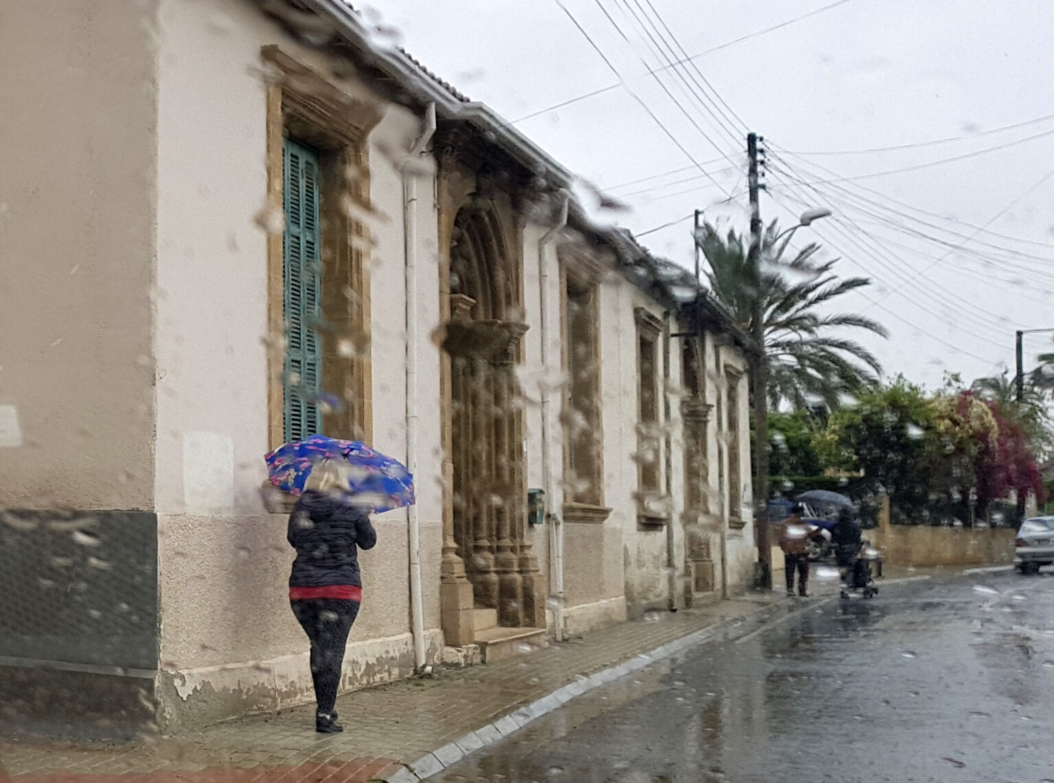 Πορτοκαλί προειδοποίηση για την έλευση της καταιγίδας "Carmel"