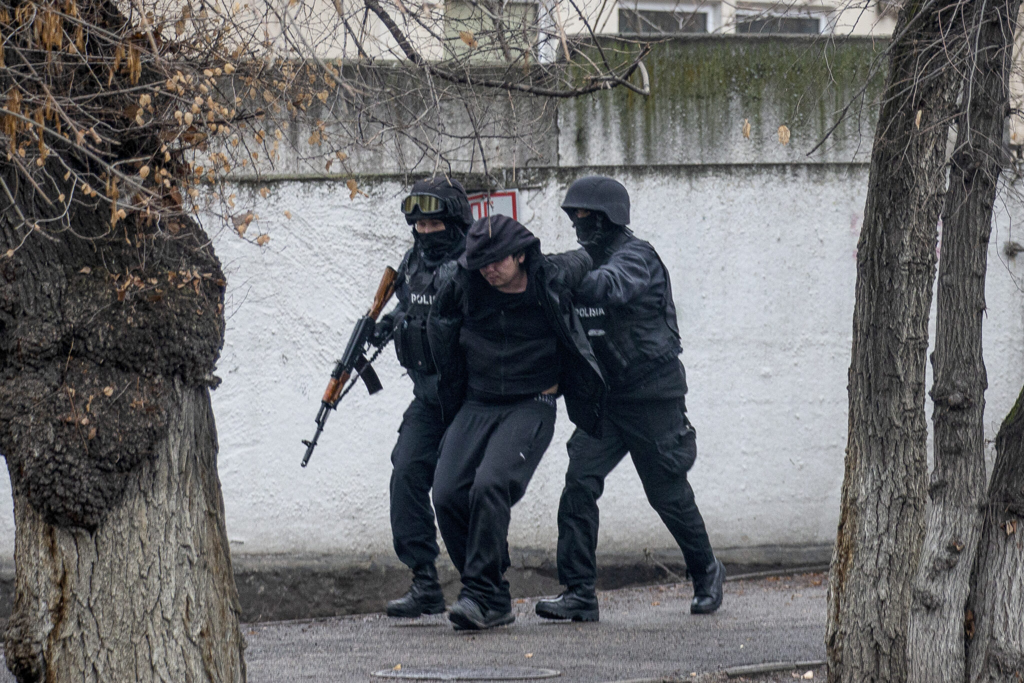 "Μπλόκο" Γερμανίας στις εξαγωγές όπλων στο Καζακστάν