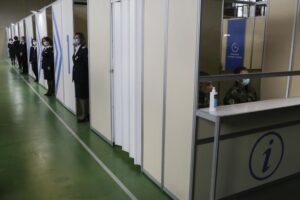 Πάει για τέταρτη δόση σε ανοσοκατεσταλμένους η Ελλάδα