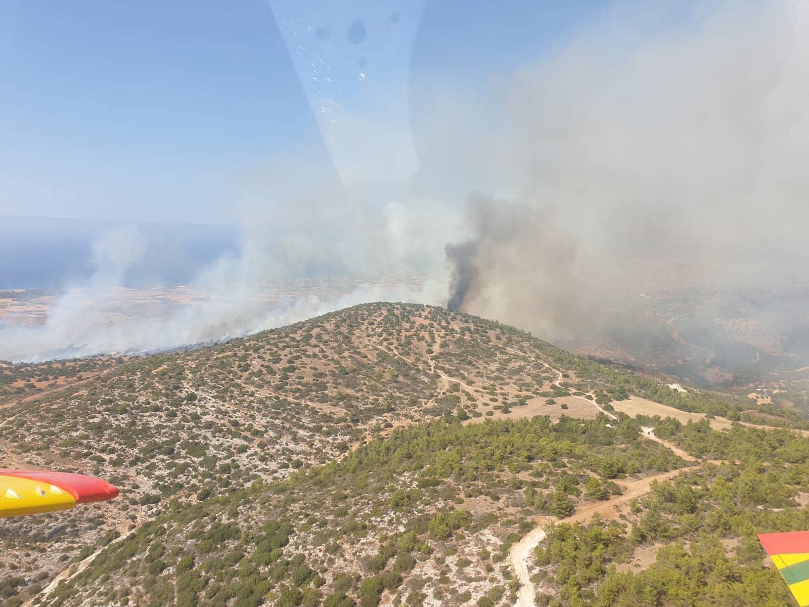 Πυροσβεστική: Παράνομος σκυβαλότοπος η κύρια εστία της πυρκαγιάς στην Πελαθούσα