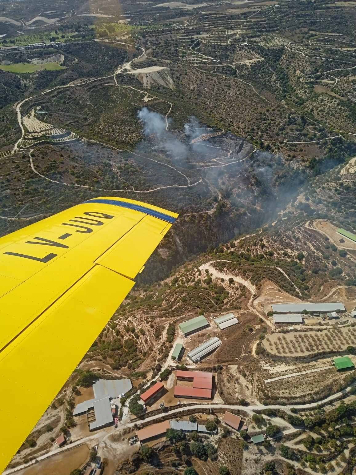 Υπό έλεγχο τέθηκε η πυρκαγιά στην Πάφο, στάχτη έγιναν δύο εκτάρια άγρια βλάστηση