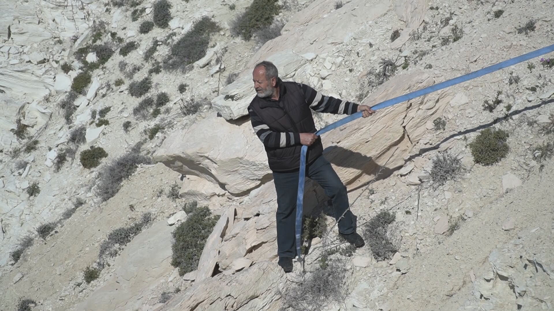 Ματσάκης για 30χρονο ύποπτο: "Γεμάτος από γδαρσίματα τριβής, δεν έχει νυχιές"