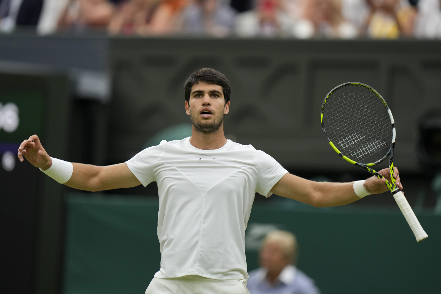 Στους «16» του Wimbledon Αλκαράθ,Μεντβέντεφ