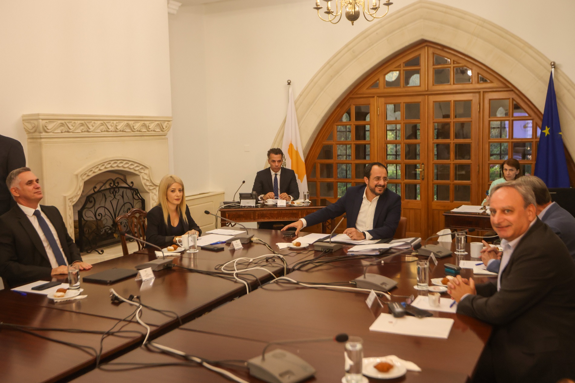 &Epsilon;&theta;&nu;&iota;&kappa;ό &Sigma;&upsilon;&mu;&beta;&omicron;ύ&lambda;&iota;&omicron;