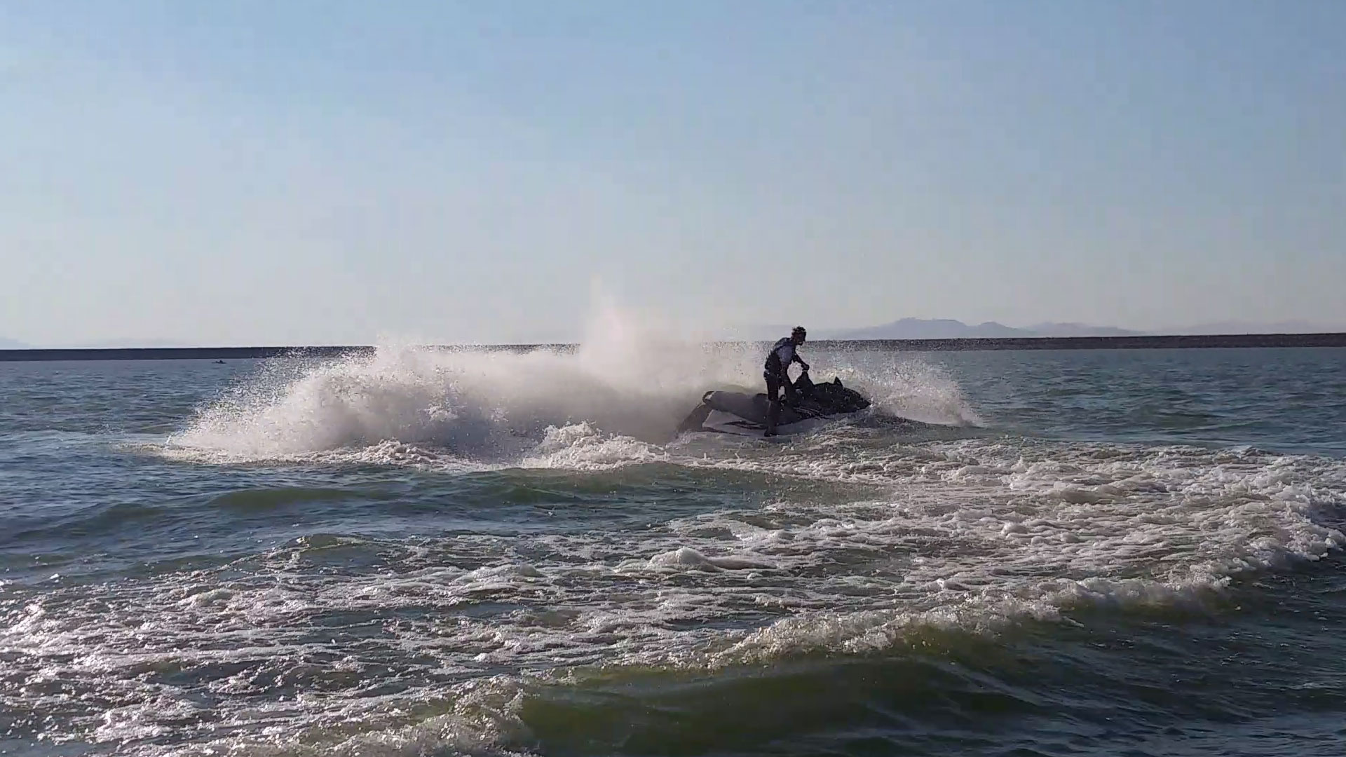 Προσέκρουσε σε κυματοθραύστη το jet ski του 57χρονου: Η κατάσταση της υγείας του