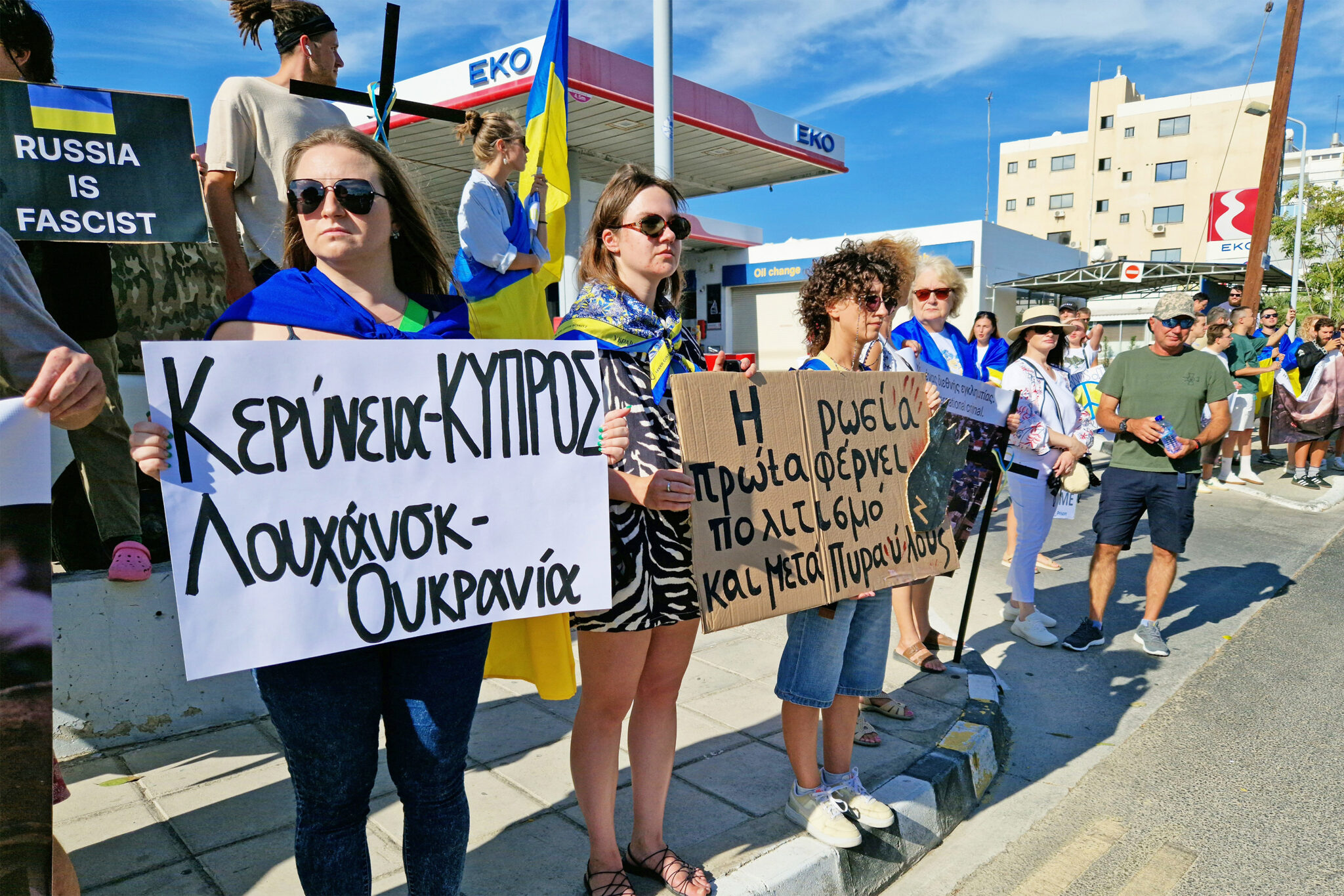 ΦΩΤΟ: Κερύνεια και Αμμόχωστος… όπως Ντονέτσκ και Λούγχανσκ φώναξαν οι Ουκρανοί