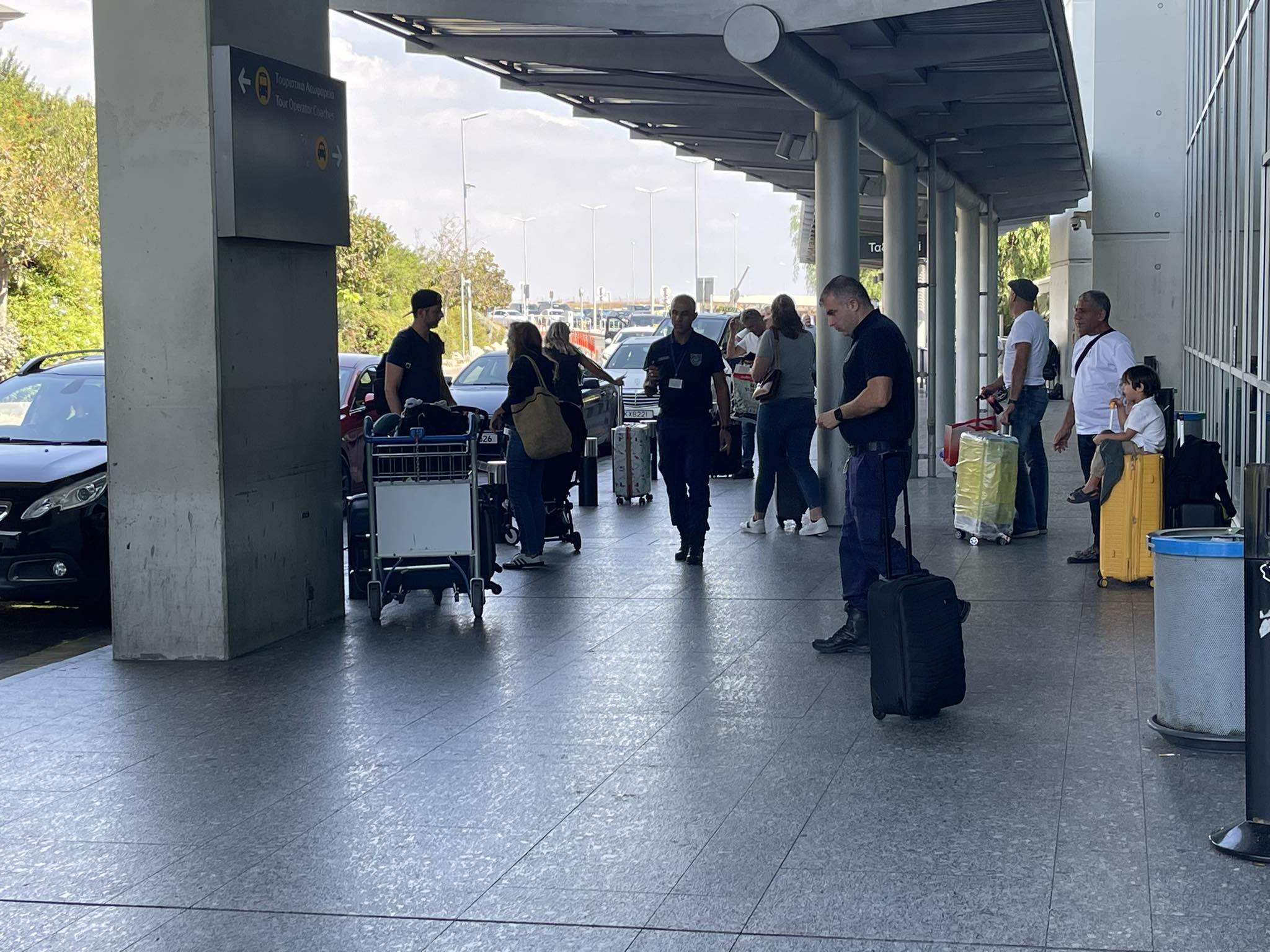 Από την Κύπρο στο Ισραήλ με μόνη έγνοια να βρουν τα παιδιά τους (ΒΙΝΤΕΟ)