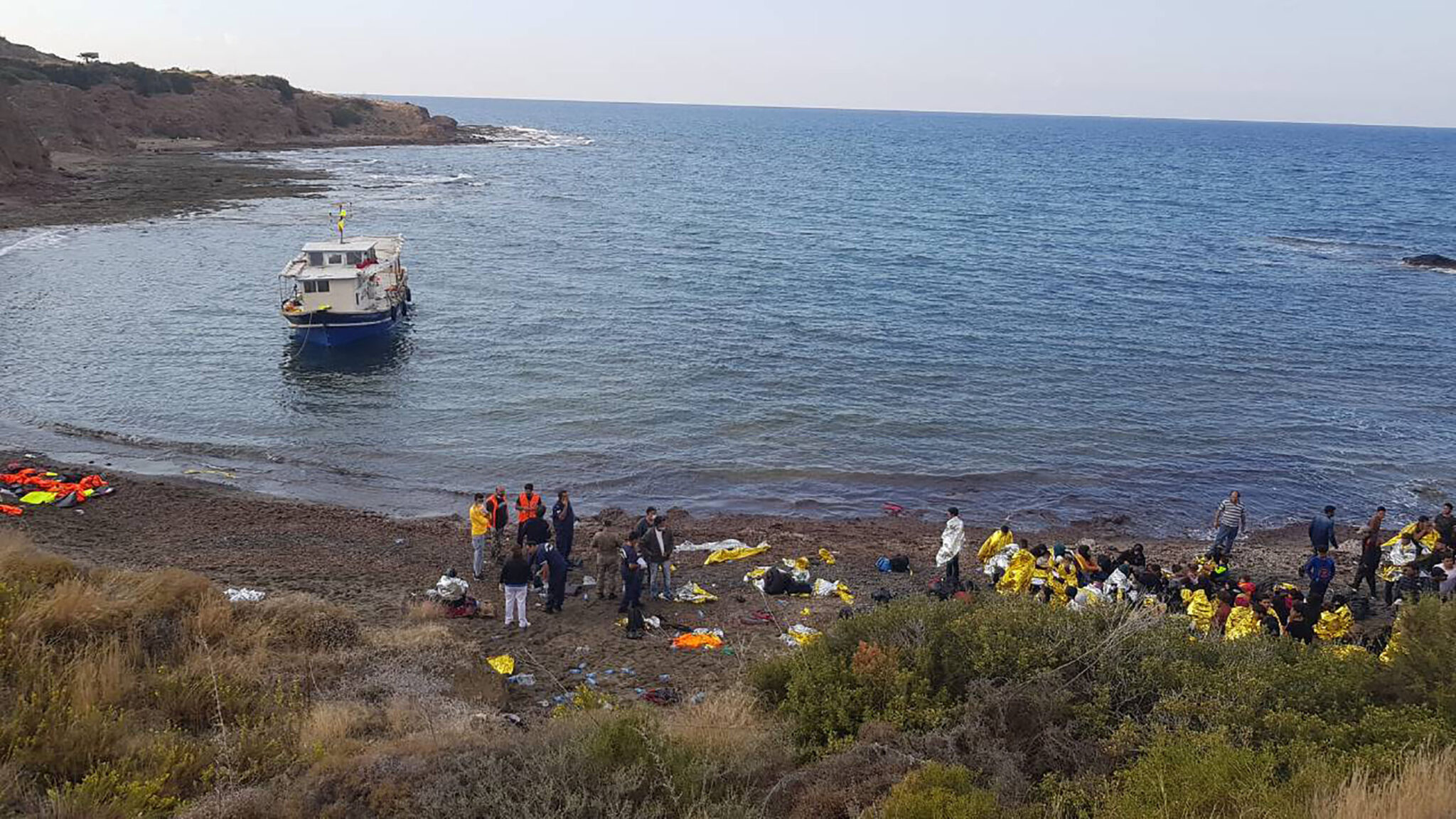 Το μεταναστευτικό το 2023: Μειώθηκαν αφίξεις και αιτήσεις κατά 50%