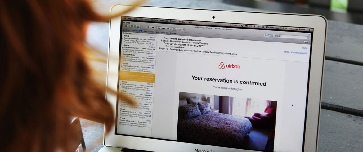 Ψάχνουν στο ίντερνετ διαφημίσεις Airbnb για να βρουν τους παράνομους ιδιοκτήτες