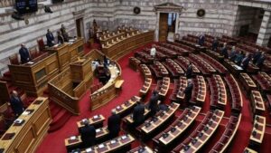 Ισότητα στο γάμο: Ευρύτατη πλειοψηφία εξασφάλισε το νομοσχέδιο