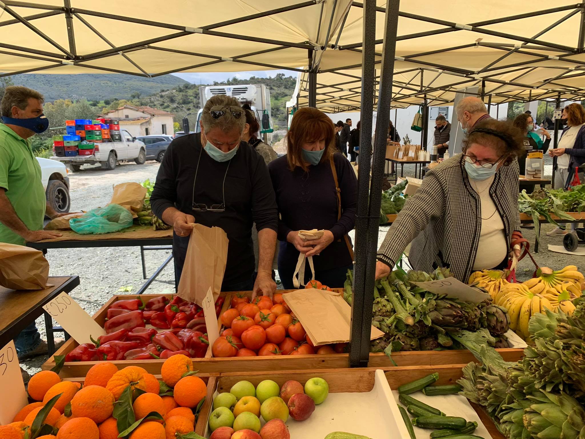 Υπερδιπλάσιες οι τιμές οπωροκηπευτικών στη λιανική σε σχέση με τιμές παραγωγών