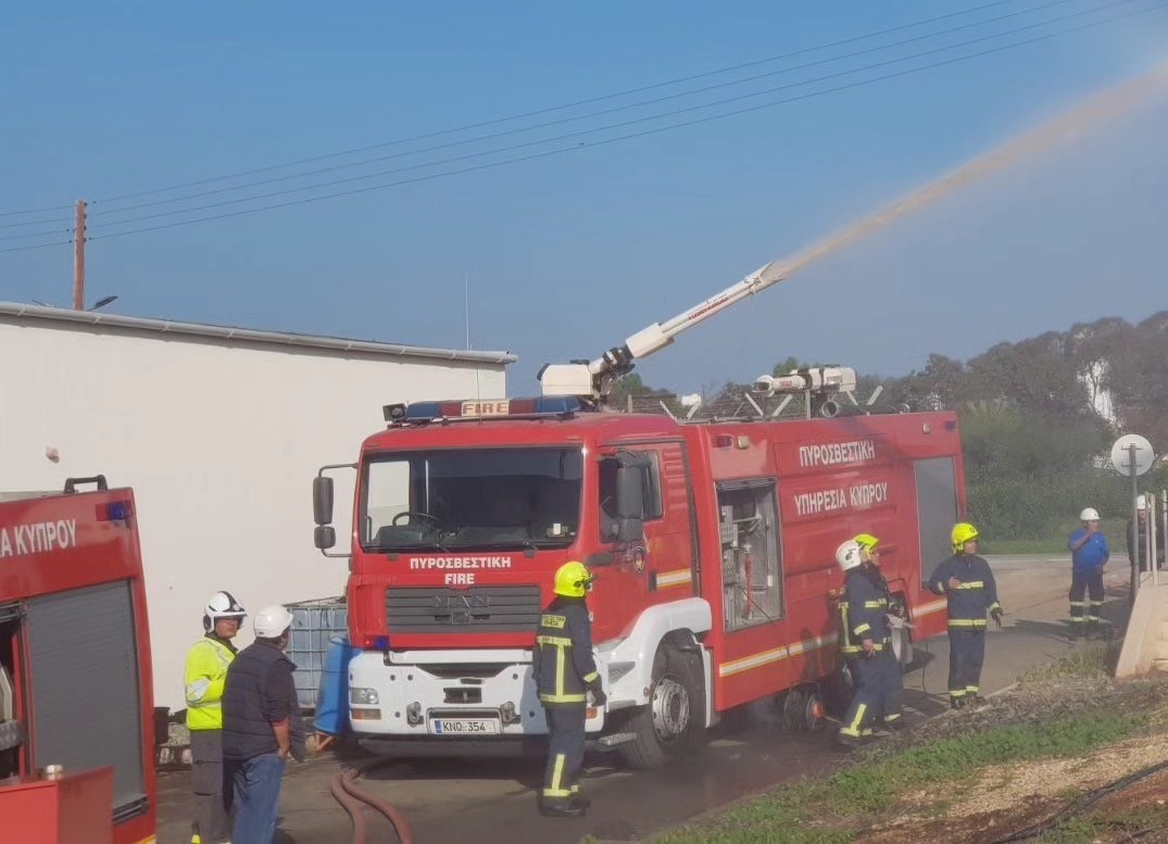 Σε συναγερμό η Πυροσβεστική: Πύρινα μέτωπα στις επαρχίες Λάρνακας και Αμμοχώστου